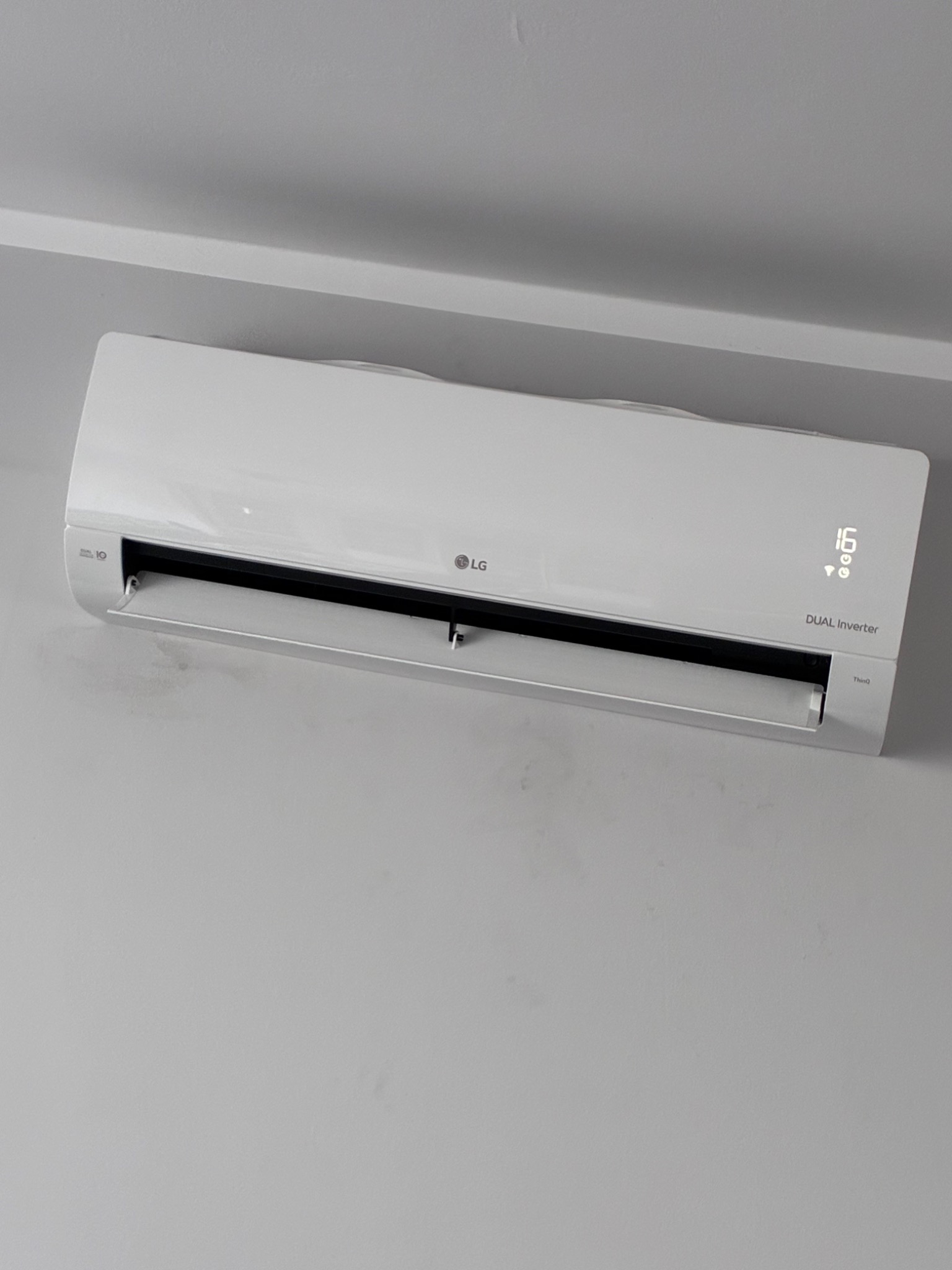 LG Multi-Split-Klimaanlage von Stutzriem in Bochum, Juli 2026